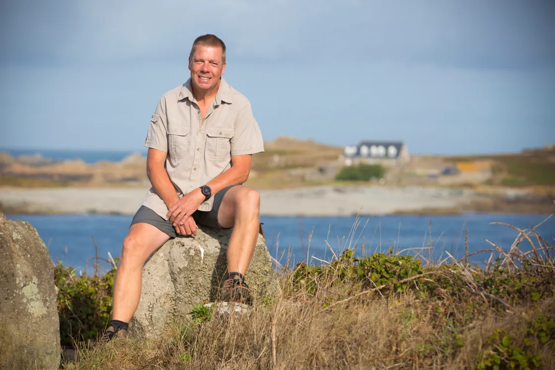 At the time of his departure, Richard estimated that he had made the crossing over the causeway about 7,000 times