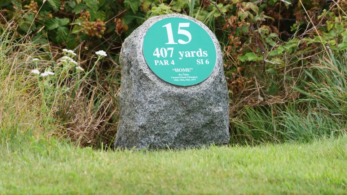 The 15th hole at L'Ancresse Golf Course has been dedicated to Guernsey golf legend Roy Mahy. (Picture by Gareth Le Prevost, 31121467)