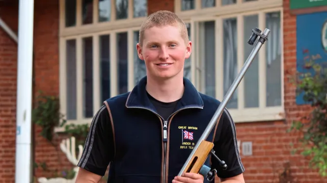 Teenager Morris a match for Bisley’s top shots