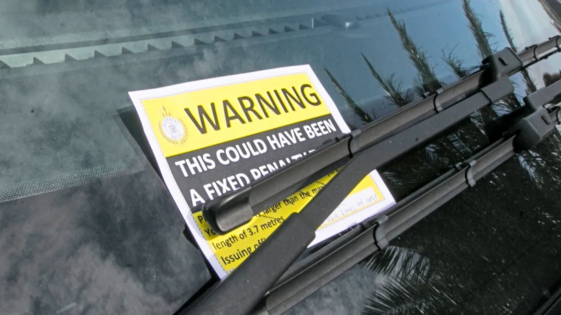 Enforcement of parking zones started yesterday with traffic wardens leaving warnings instead of tickets.
(Picture by Adrian Miller, 29336508)