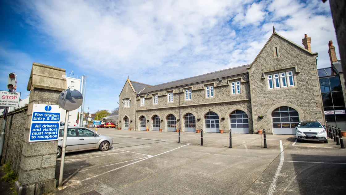 A States spokesman said the majority of pay deals were now concluded, aside from Guernsey Fire & Rescue Service and the Airport Fire & Rescue Service.