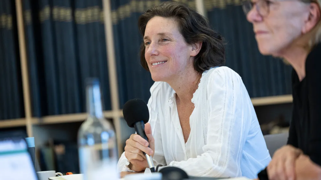 The bold move will be put to the States as an amendment at its budget debate next week by P&R president Lindsay de Sausmarez and vice-president Yvonne Burford.