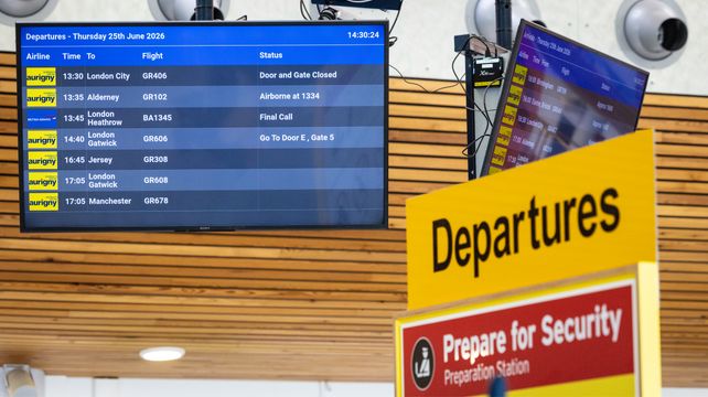 Airport brings in extra fans to cope with heat