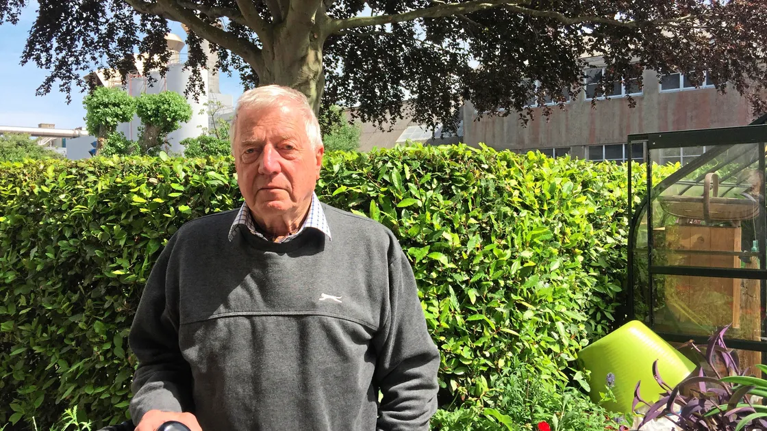 Retired engineer Mike Snelling, who lives a stone’s throw from the power station on Vale Avenue, is concerned about the air quality in his area and the island as a whole. (24982322)