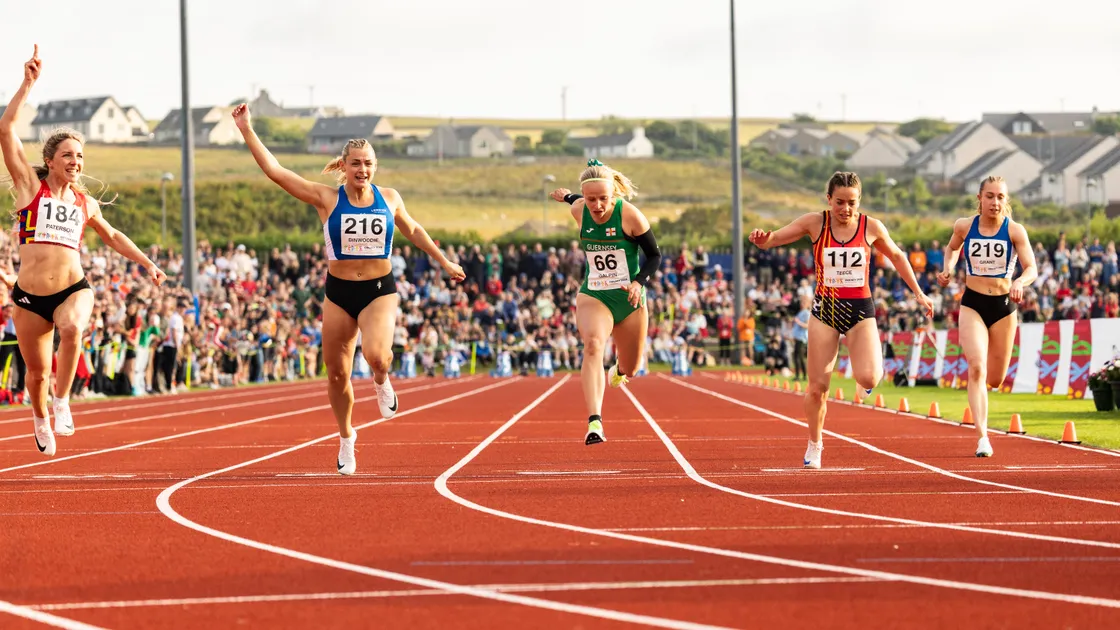 Abi Galpin took bronze in a hotly-contested women’s 100m final.