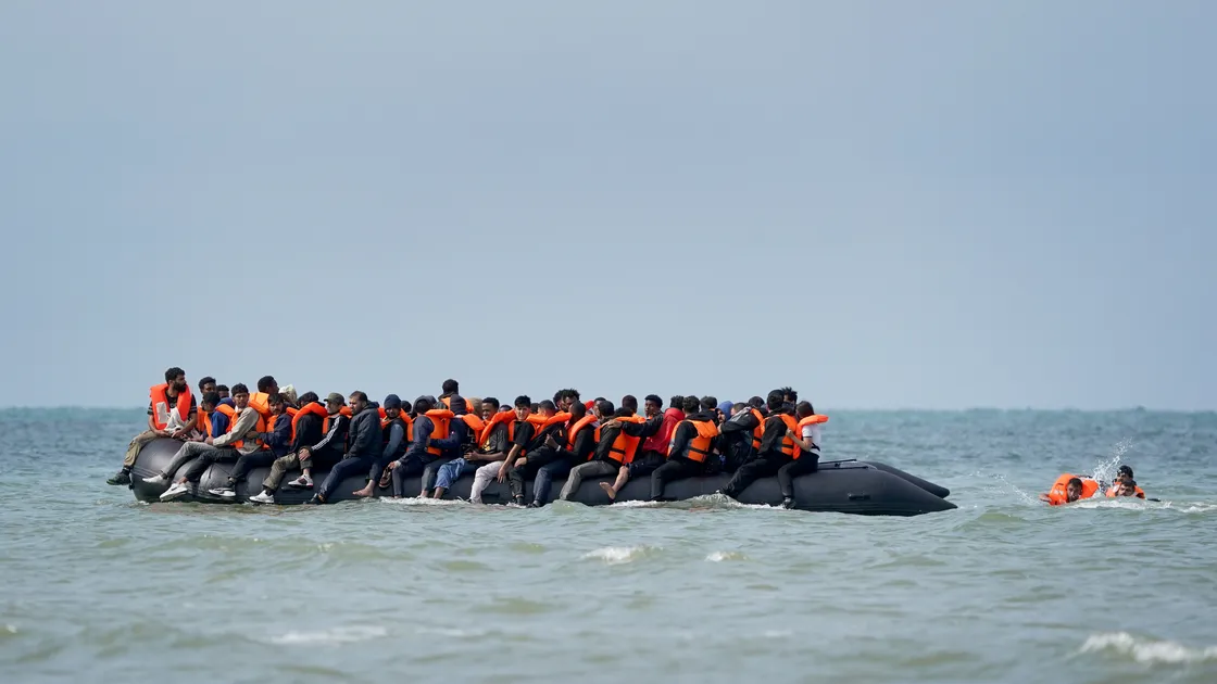 Deputy Leadbeater said that the authorities continued to take the issue seriously and worked with agencies in France, Jersey and the UK to remain well-informed and prepared.