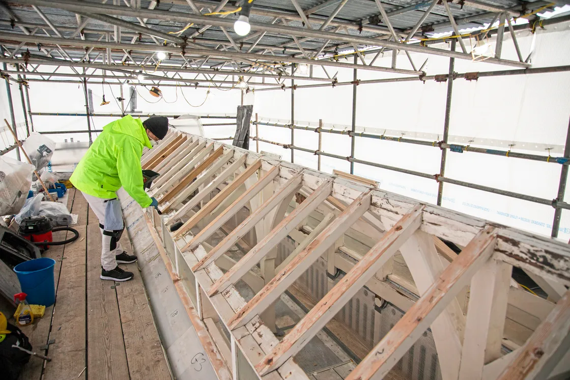 The roof refurbishment is just one element of the work going on in the Market buildings, with builders also creating a new restaurant and bar for Alba Guernsey. (Picture by Sophie Rabey, 33859368)