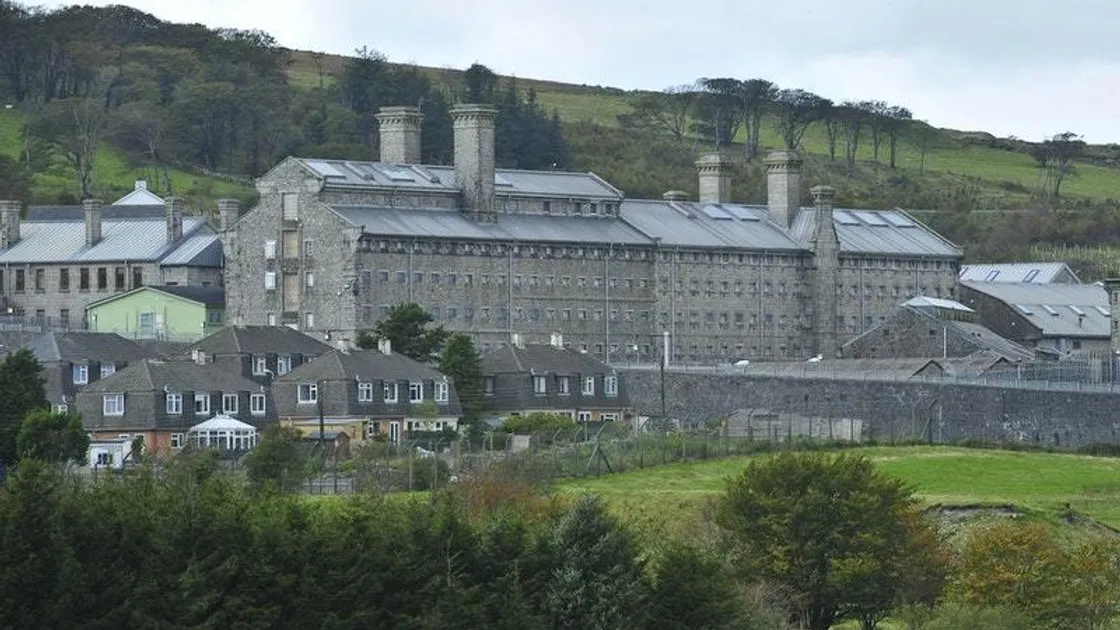 Murderer involved in prison drug smuggling