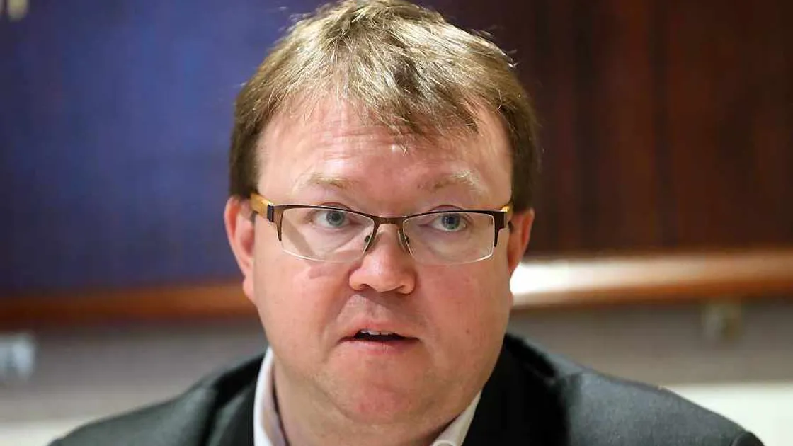 Chamber president: Lengthen runway and back our airlines