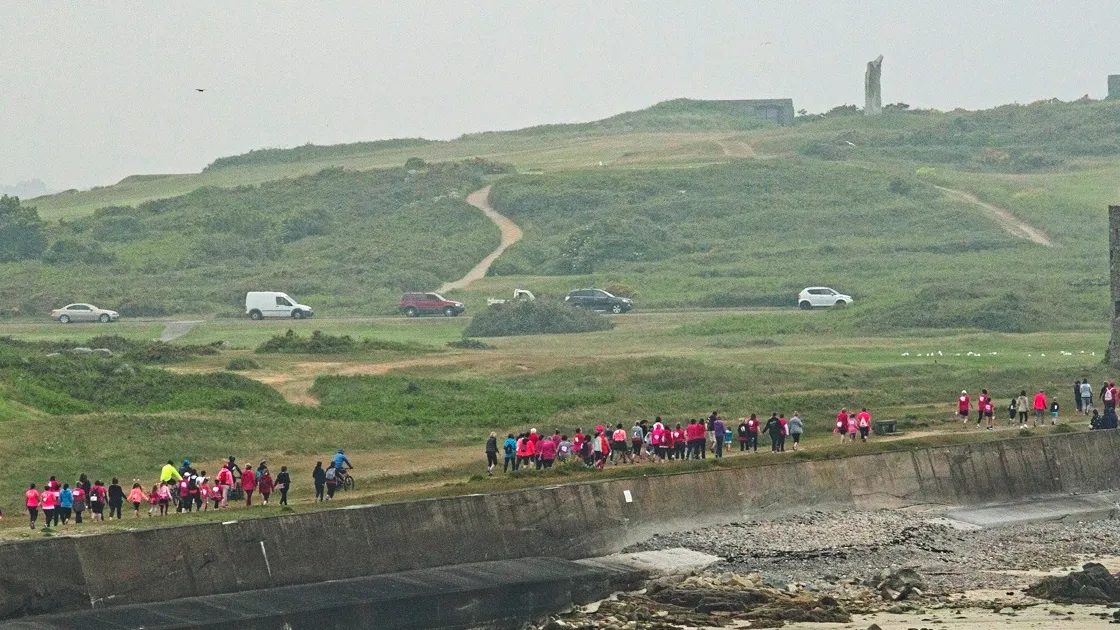 With the support of the Commons Council and States Works, the Race for Life was held at L’Ancresse for the first time.                                               (Pictures by Ben Fiore, 21571193)