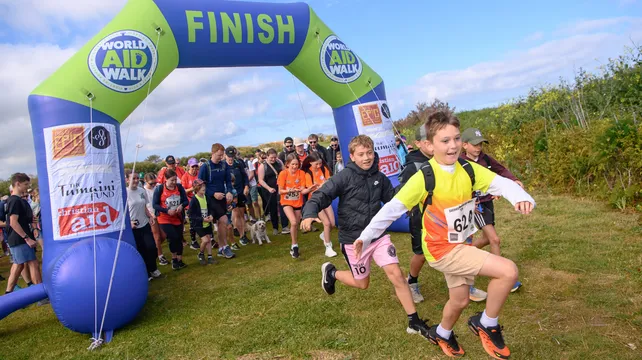 Islanders take 56th World Aid Walk in their stride