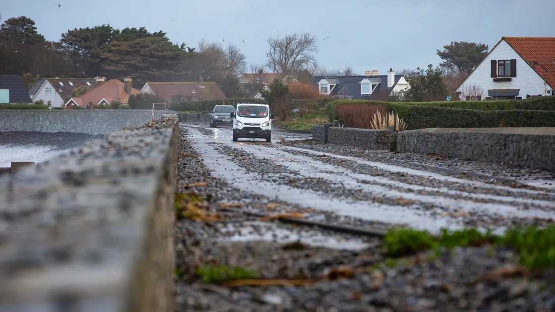 Picture By Peter Frankland. 15-01-20 West coast storm and high tide. (26897673)