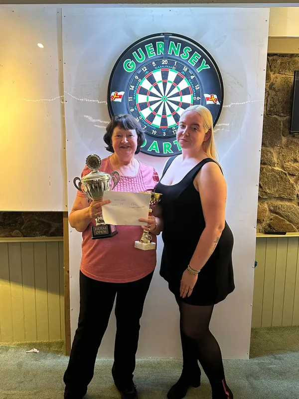 Tina Enevoldsen receives her own prize.