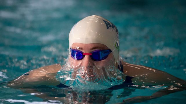 Swimmers are spurred on with Games spots at stake