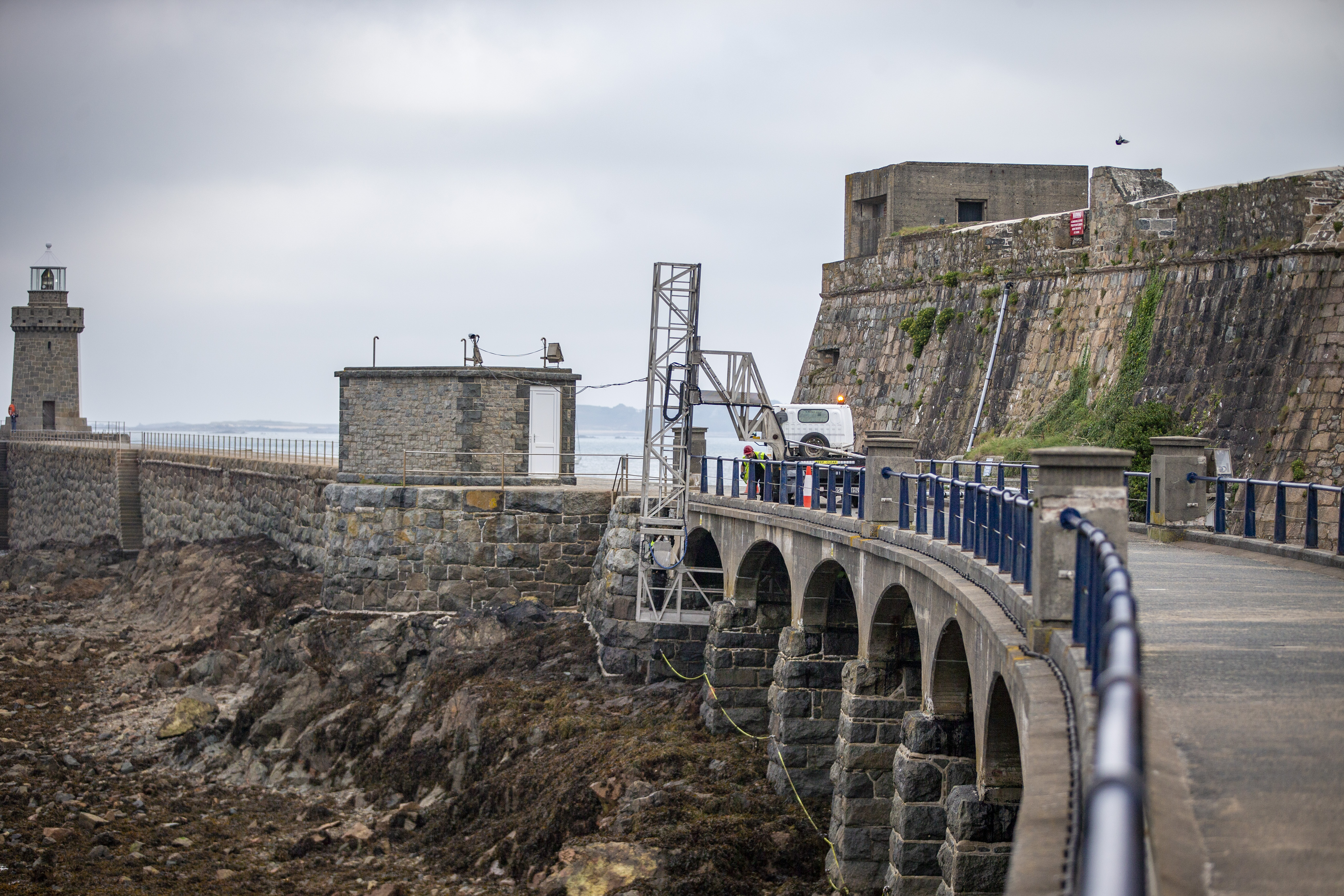Geomarine appointed to carry out work on Castle bridge