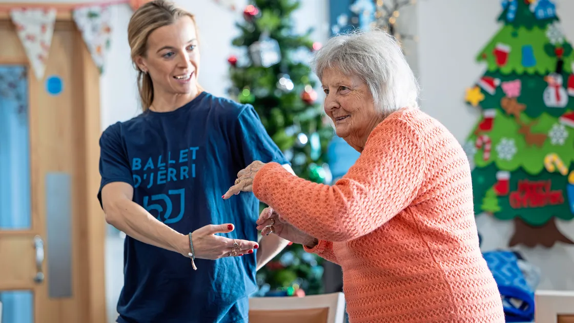 Pas de deux: Alicia Beck, Ballet d’Jerri coach and tour manager, with Le Platon resident Olive Brown