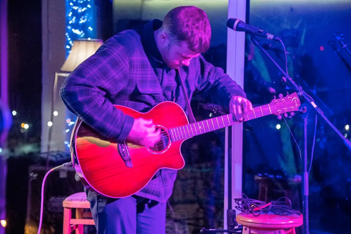 Stuart Darkin headlining Upload Festival's singer-songwriter Friday night at St James. (Image by Anthony Le Conte)