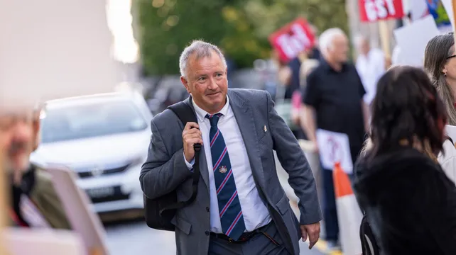 Sursis to avoid ‘rushing’ rejected as ‘can-kicking’