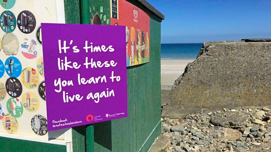 The Note From Islanders at Pembroke kiosk had been damaged. The owner of the kiosk has taken it away to try to repair it. (28178625)