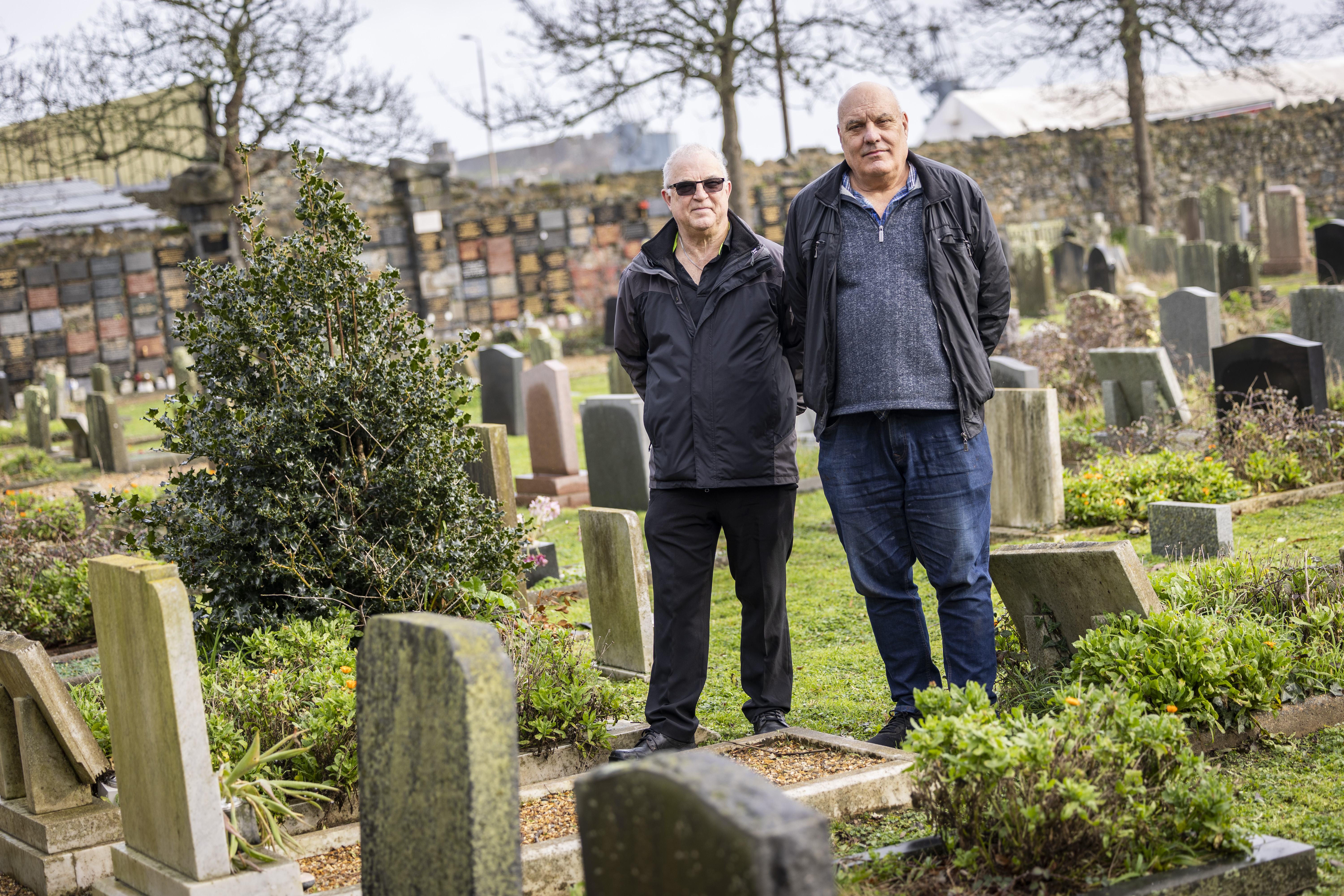 St Sampson’s douzaine wants to tidy up church cemetery