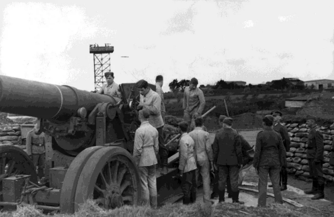 Batterie Strassburg’s guns were cut up for scrap on the orders of the Ministry of Supply in 1947. (Picture courtesy of Festung Guernsey)