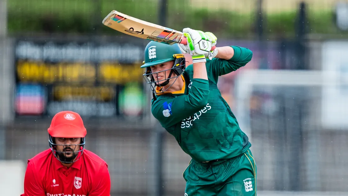 Teenage debutant Ed Robinson was named player of the match at the KGV