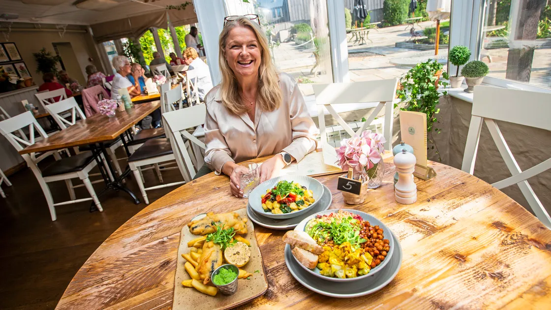 Jenny Meeks, owner of The Kiln at Oatlands, shows off some of the vegetarian options it has on offer, including vegan ‘fish’ and chips, gnocci and a buddha bowl. (Picture by Sophie Rabey, 33655953)
