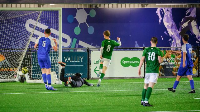 Meakin’s juniors heading to York after facing Rec