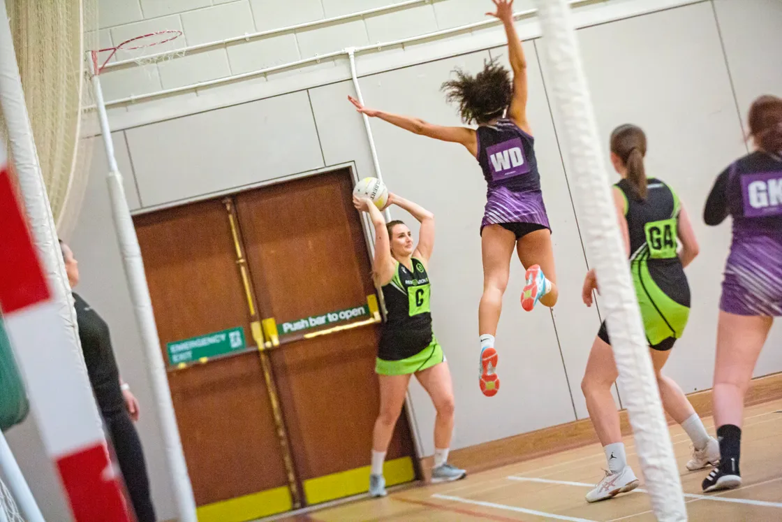 Blaze WD and player-of-the-match Tillie Graham tries to cut off Tiff Gervaise-Brazier’s passing options on Tuesday night at Les Varendes. (Picture by Sophie Rabey 32988452)