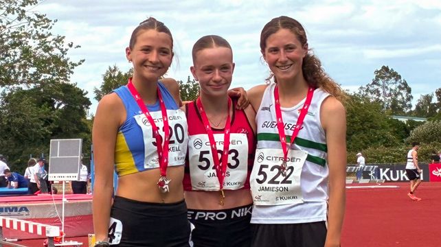 Steeplechaser Jamieson wins England U20 bronze