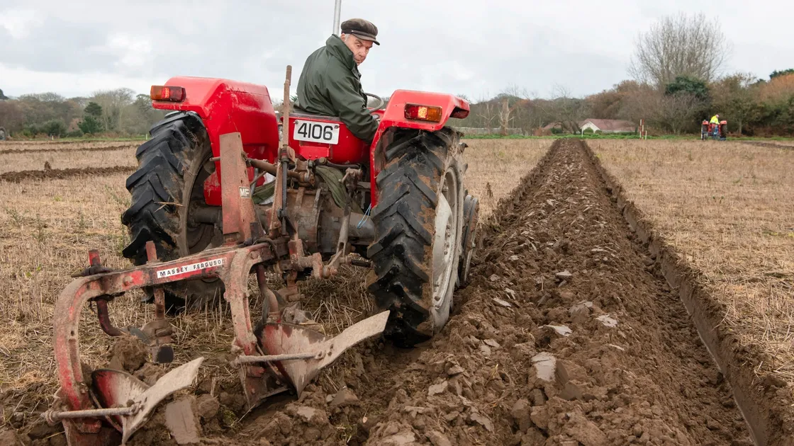  Last year's winner John Le Cheminant looked to be on form again this year. (Pictures by Andrew Le Poidevin)