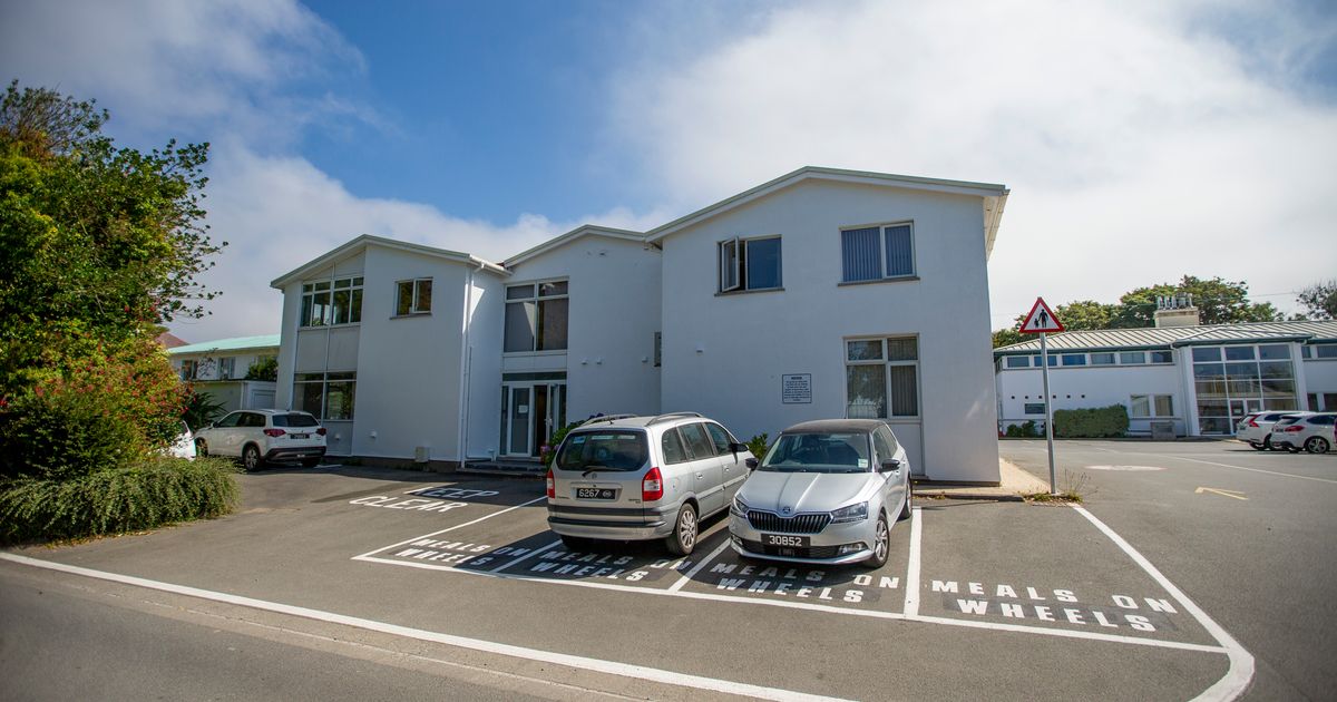 Children's services hub approved despite concerns