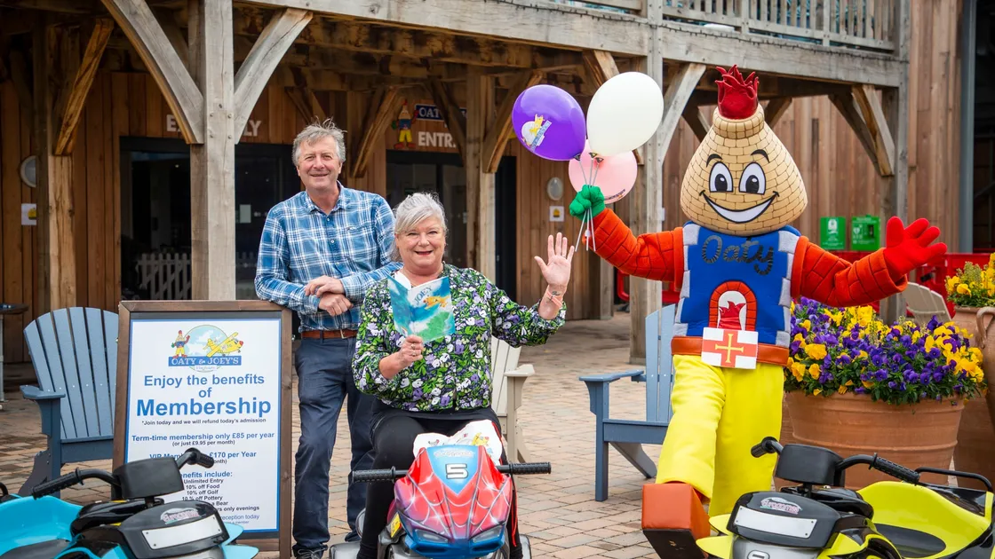 Guernsey is going into Phase 5 of Coronavirus Lockdown next week meaning that all places can reopen as normal. Oaty and Joey's at Oatlands is excited to resume business. L-R Owner Gareth Griffin, Supervisor Carolyn Hulbert and Oaty. (Picture by Sophie Rabey, 28359916)
