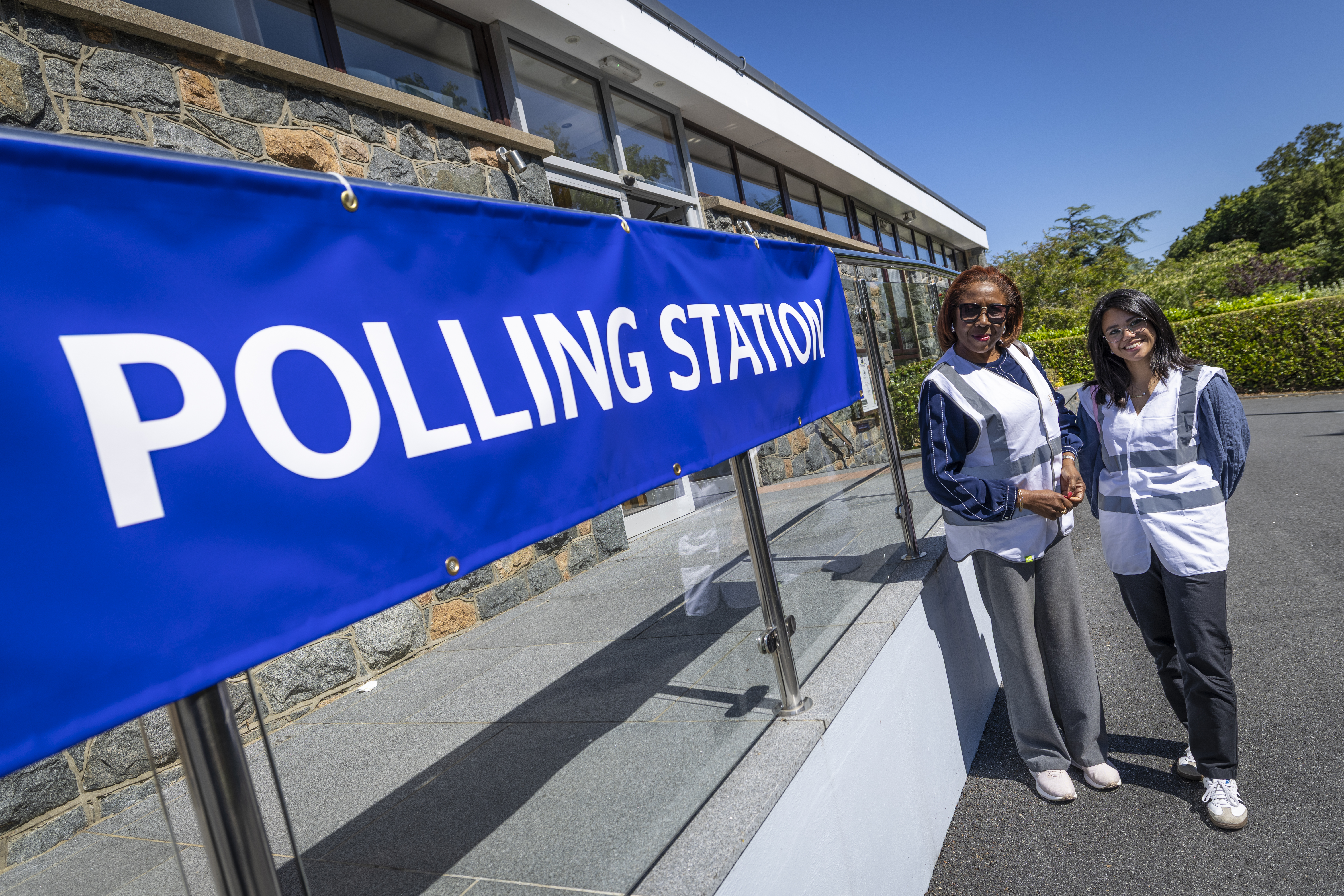 POLL: Committee open to referendum on changing voting system