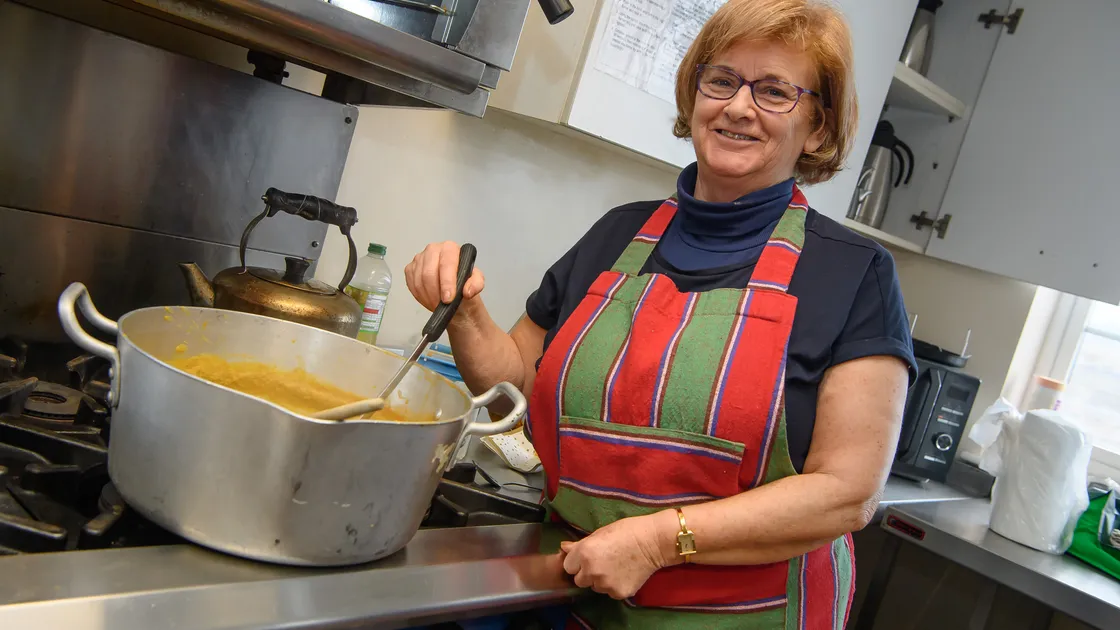 Lihou-lover Susan Banfield has been to the island nearly 50 times. She said she knew her way around the house’s kitchen, so decided to come over and make big pots of warming soup for the hard-working volunteers