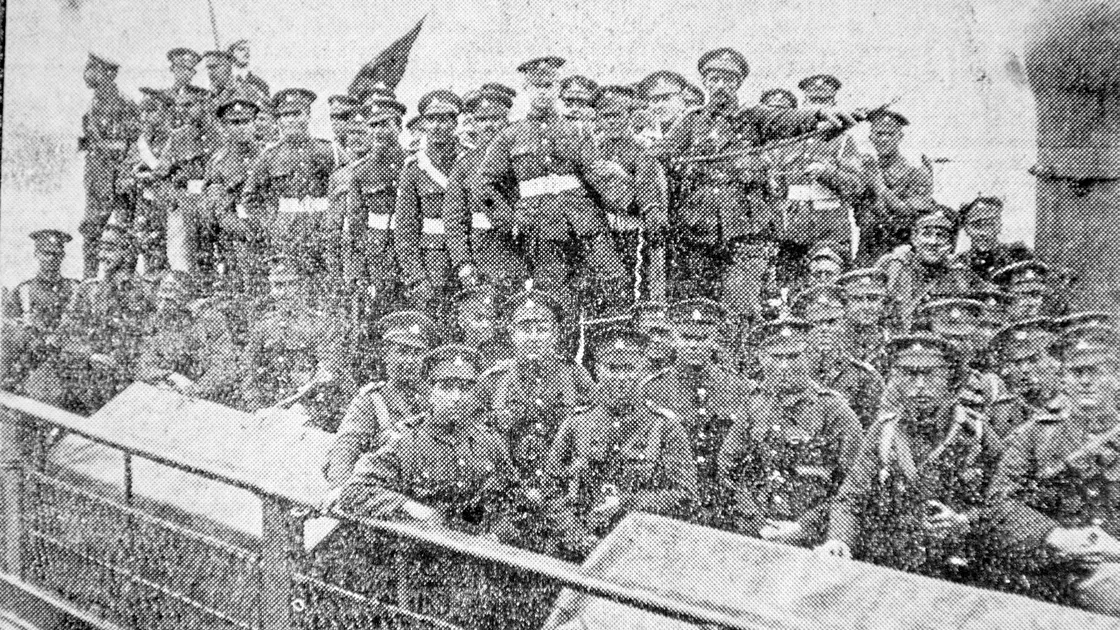 The RGLI returns home on 22 May 1919.

'The Boys' on the Lydia, ready to disembark. (24674840)