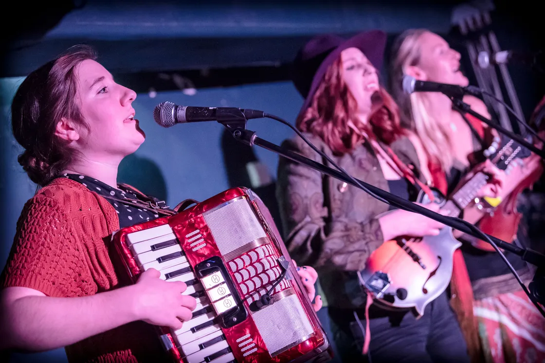 The Cor Damme Lars are among the musical acts performing.