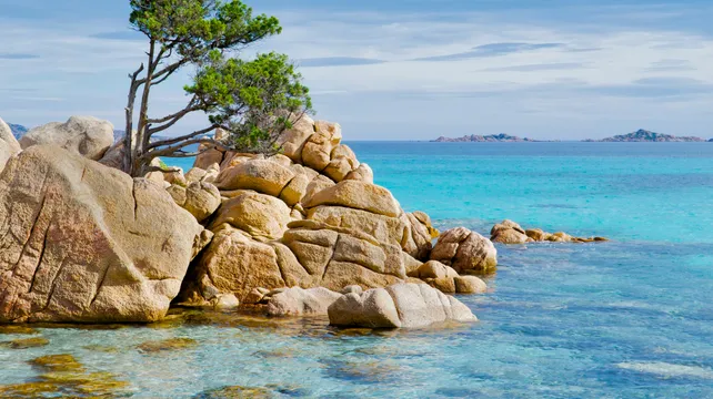 FlyDirect adds Sardinia to 2027 programme