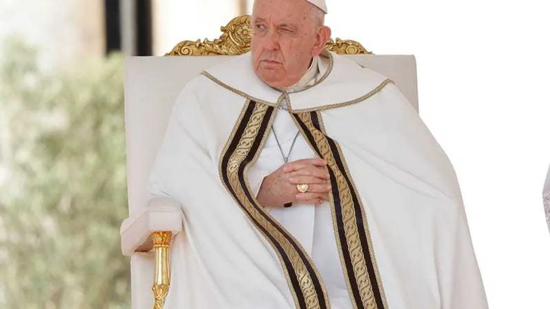 Pope Francis (32586566)