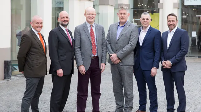 Politicians 'followed staff advice' in outsourcing IT