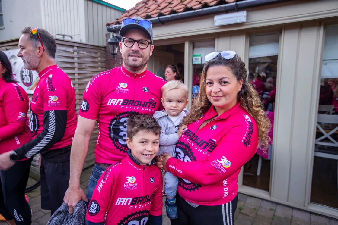 Picture by Sophie Rabey.  01-05-21.  Start of the Ian Browns 30/30 cycling challenge, raising money for Les Bourgs Hospice.  First morning meeting at Oatlands.  Stuart Blondel and Vanessa Mitchell with Felix Blondel (8) and Clem Blondel (1) (29501352)
