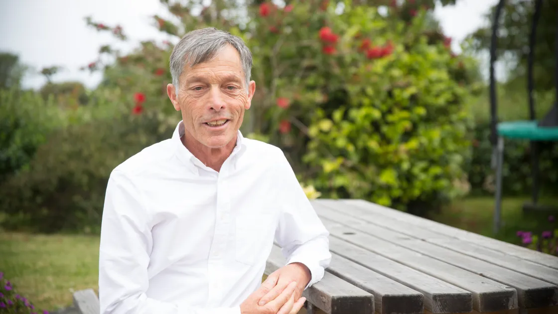 Retired architect Andrew Ozanne has been appointed as a temporary Commissioner for Standards to fill the vacancy