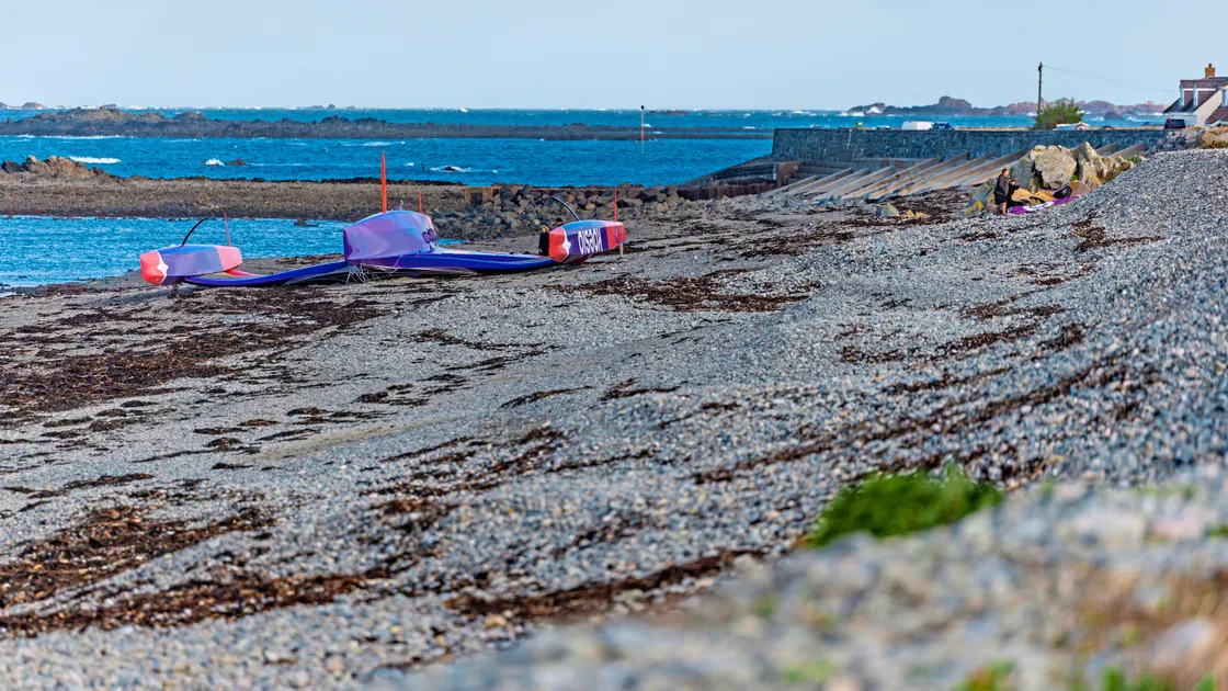 Yesterday the skippers returned to the beach to inspect the boat in the hope she could be refloated and towed, upside down, into St Peter Port