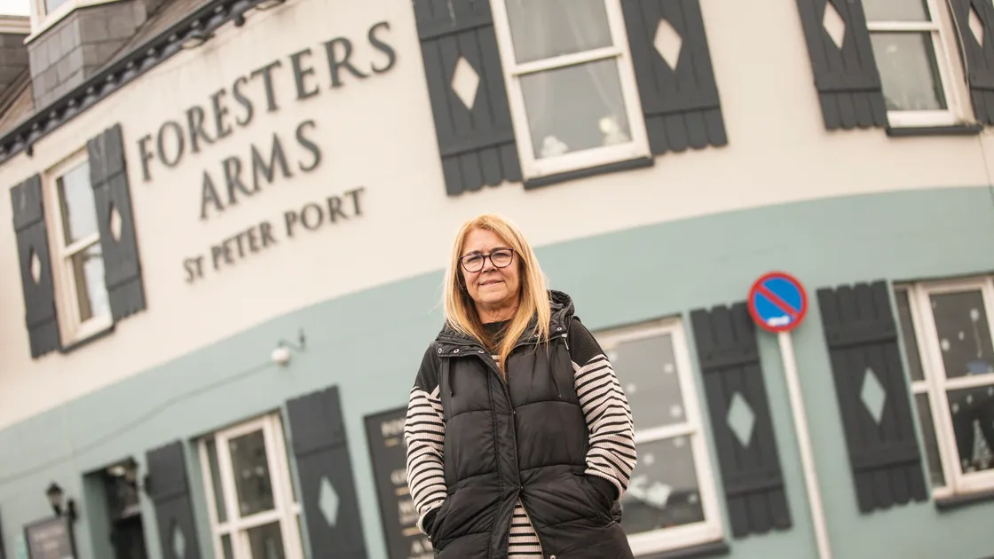 Goreti Mauger is the new landlady of the Foresters’ Arms. (Picture by Sophie Rabey, 33893838)