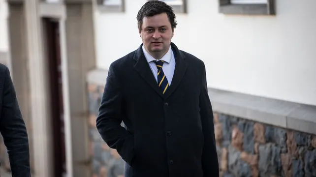 ‘Don’t chip away at democracy’ by changing public vote