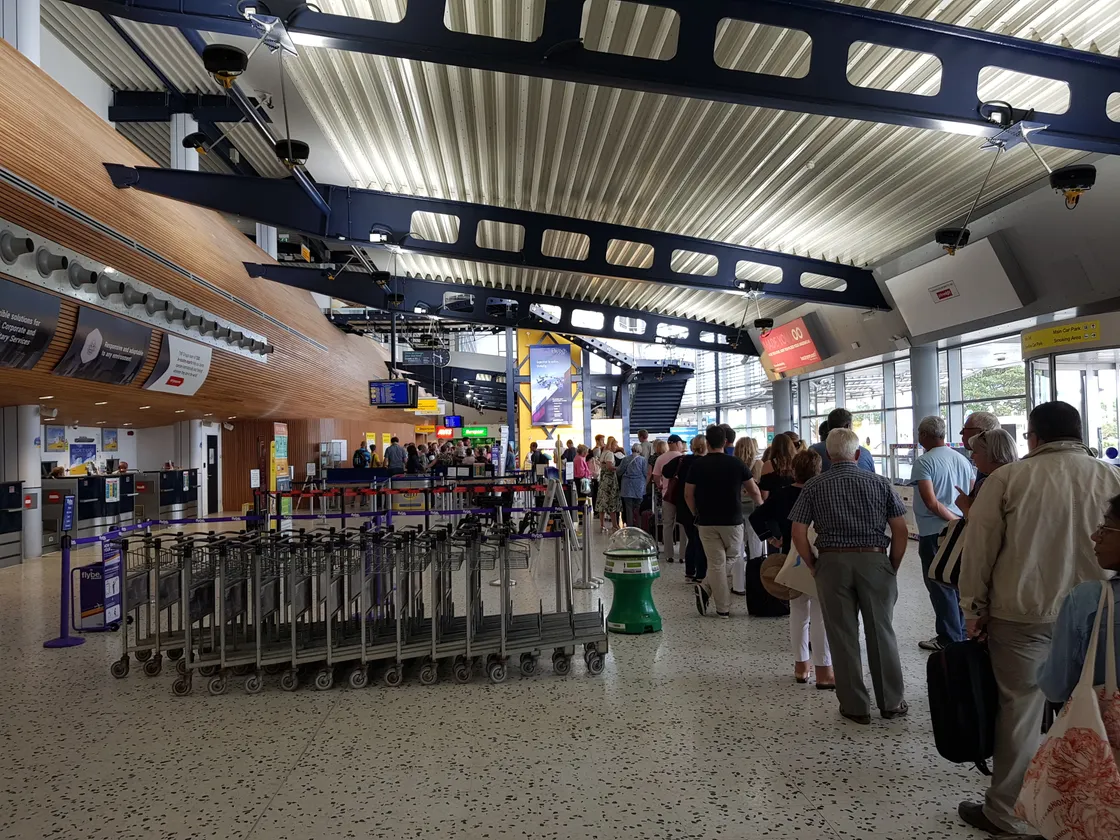 Airport security queues on Friday 26 July. (26091090)