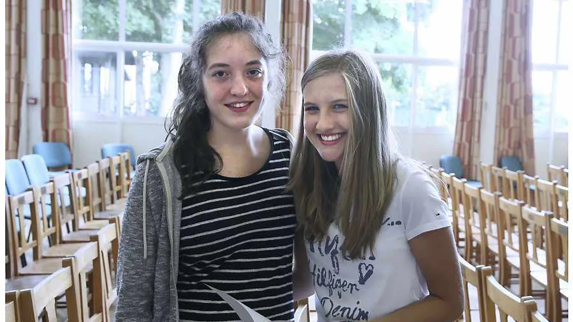 Ladies College students L>R Josephine Jeffreys and Natasha Brun.