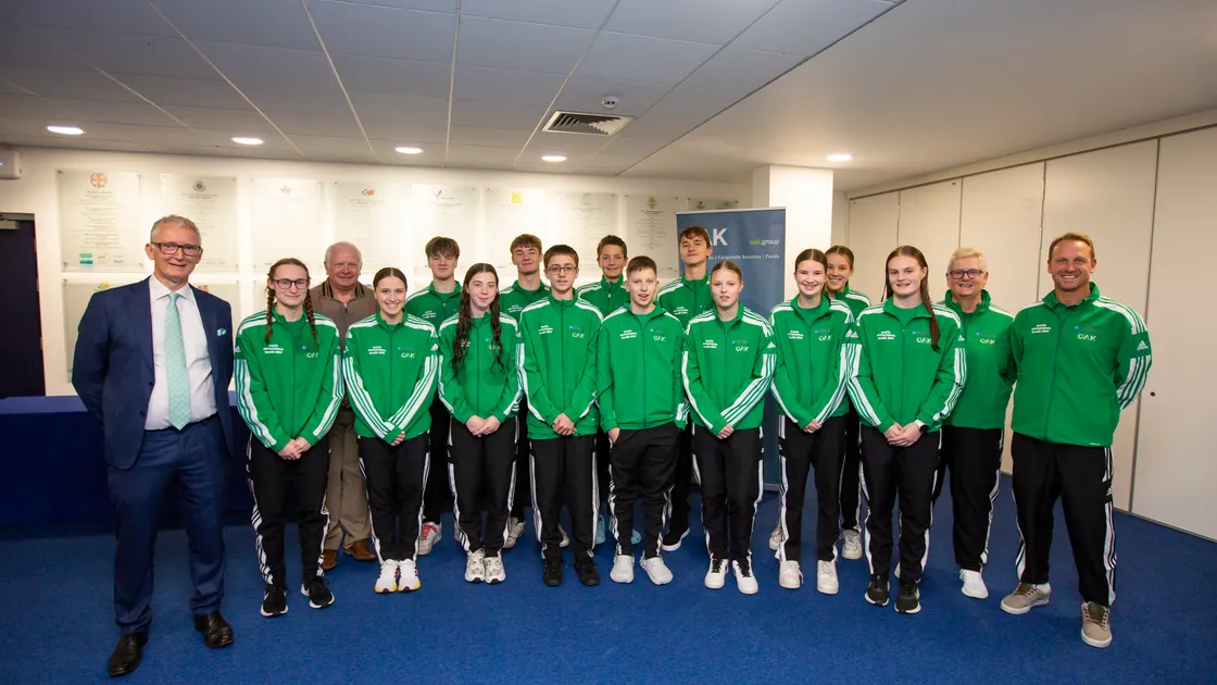 The team with Mark Fouracre from OAK Group, President of GASA Chris Butt and swimming coaches. (Picture by Sophie Rabey, 33753379)