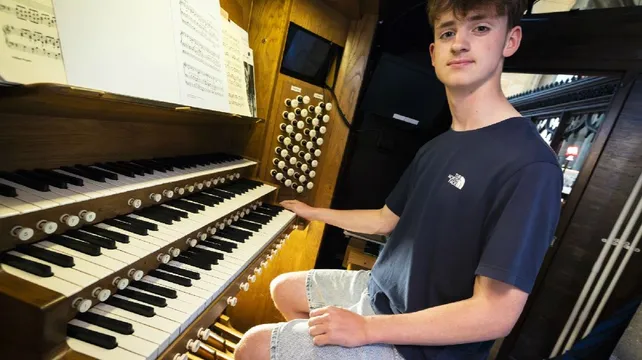 Town organ recitals by students old and new