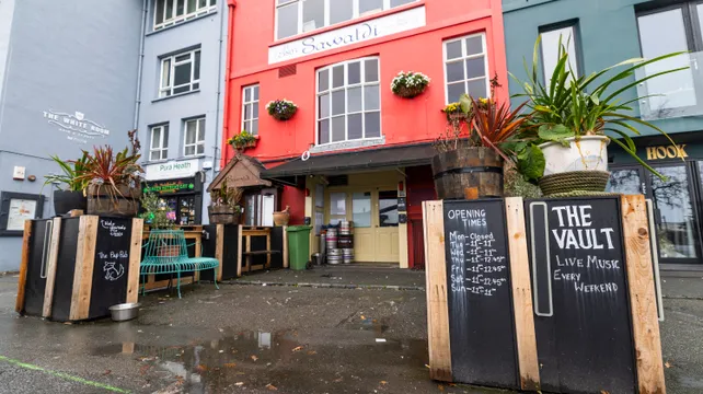 Let the music play on... The Vault is back